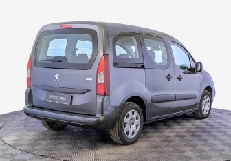 Подержанный автомобиль Peugeot Partner 2021 года (5 фото)