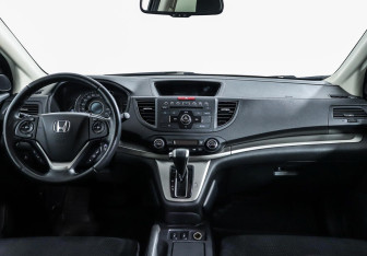 Подержанный автомобиль Honda CR-V 2013 года (6 фото)
