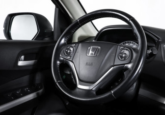 Подержанный автомобиль Honda CR-V 2013 года (13 фото)