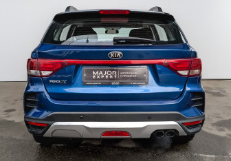 Подержанный автомобиль Kia Rio Hatchback 2021 года (6 фото)