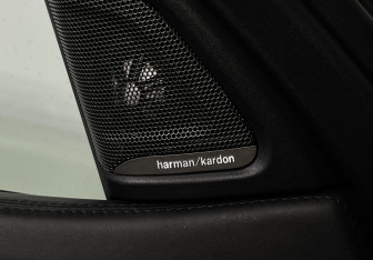 Подержанный автомобиль BMW X6 2017 года (18 фото)