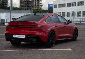 Подержанный автомобиль Audi A5 Liftback 2025 года (5 фото)