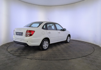 Подержанный автомобиль LADA (ВАЗ) Granta Sedan 2022 года (5 фото)