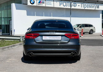 Подержанный автомобиль Audi A5 Liftback 2015 года (6 фото)