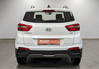 Подержанный автомобиль Hyundai Creta 2017 года (6 фото)