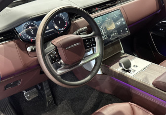 Новый Land Rover Range Rover 2025 (10 фото)