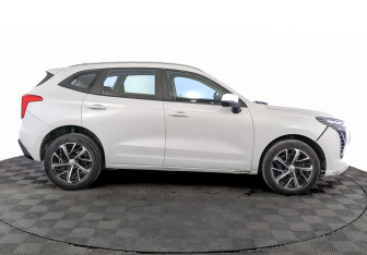 Подержанный автомобиль Haval Jolion 2022 года (4 фото)