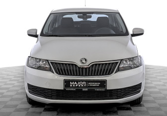 Подержанный автомобиль Skoda Rapid Liftback 2019 года (2 фото)