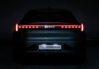 Подержанный автомобиль Zeekr 001 2023 года (28 фото)