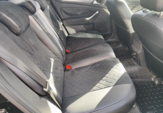 Подержанный автомобиль Ford Mondeo Sedan 2011 года (11 фото)