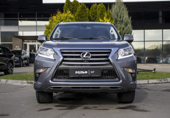 Подержанный автомобиль Lexus GX 2015 года (2 фото)