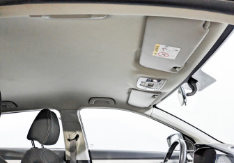 Подержанный автомобиль Geely Coolray 2022 года (21 фото)