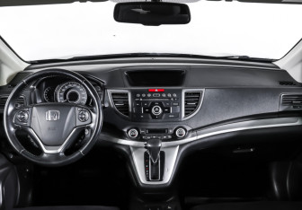 Подержанный автомобиль Honda CR-V 2013 года (17 фото)
