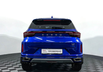 Подержанный автомобиль Exeed LX 2023 года (6 фото)