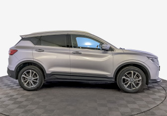 Подержанный автомобиль Geely Coolray 2023 года (4 фото)