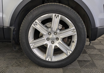 Подержанный автомобиль Land Rover Range Rover Evoque 2014 года (12 фото)