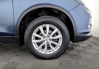 Подержанный автомобиль Nissan X-Trail 2019 года (18 фото)