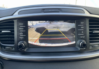 Подержанный автомобиль Kia Sorento 2018 года (16 фото)