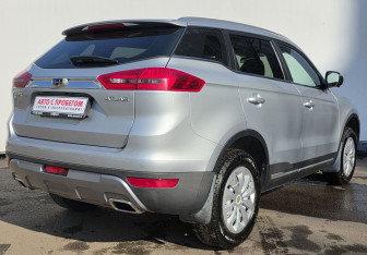 Подержанный автомобиль Geely Atlas 2021 года (5 фото)