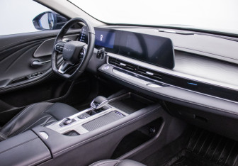 Подержанный автомобиль Chery Arrizo 8 2024 года (10 фото)