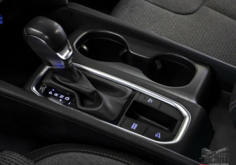 Подержанный автомобиль Hyundai Santa Fe 2019 года (13 фото)