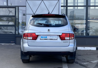 Подержанный автомобиль SsangYong Kyron 2012 года (6 фото)