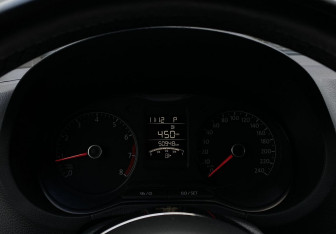 Подержанный автомобиль Volkswagen Polo Sedan 2018 года (21 фото)