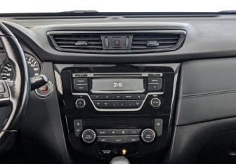 Подержанный автомобиль Nissan X-Trail 2019 года (15 фото)