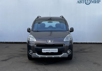 Подержанный автомобиль Peugeot Partner 2013 года (2 фото)