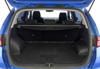 Подержанный автомобиль Kia Sportage 2021 года (9 фото)