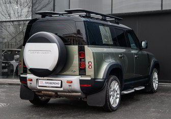 Подержанный автомобиль Land Rover Defender Suv 2022 года (4 фото)