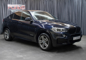 Подержанный автомобиль BMW X6 2019 года (3 фото)