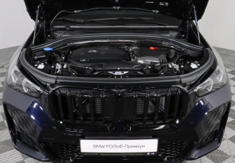 Новый BMW X1 2025 (10 фото)