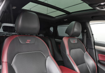 Подержанный автомобиль Geely Coolray 2021 года (10 фото)