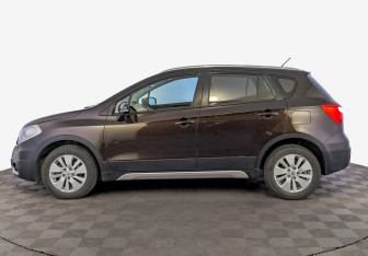Подержанный автомобиль Suzuki SX4 Hatchback 2014 года (8 фото)