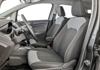 Подержанный автомобиль Ford EcoSport 2016 года (20 фото)