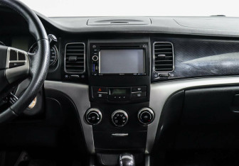 Подержанный автомобиль SsangYong Actyon 2013 года (8 фото)
