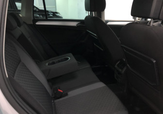 Подержанный автомобиль Volkswagen Tiguan 2019 года (4 фото)