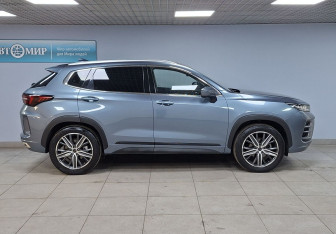 Подержанный автомобиль Exeed LX 2022 года (4 фото)