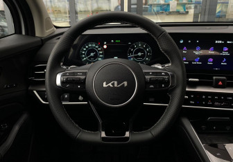 Новый Kia Sportage 2025 (15 фото)