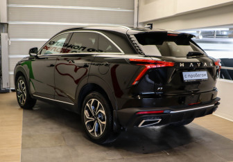 Подержанный автомобиль Haval F7 2024 года (6 фото)