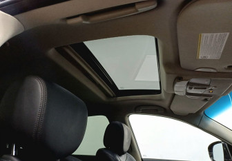 Подержанный автомобиль Infiniti QX70 2013 года (26 фото)