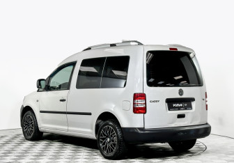 Подержанный автомобиль Volkswagen Caddy Compactvan 2012 года (7 фото)