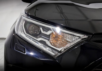 Подержанный автомобиль Toyota RAV4 2019 года (17 фото)