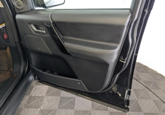 Подержанный автомобиль Land Rover Freelander 2013 года (26 фото)