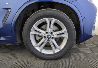 Подержанный автомобиль BMW X3 2021 года (12 фото)