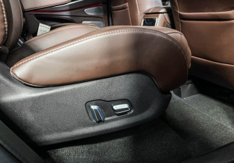 Подержанный автомобиль Exeed VX 2023 года (25 фото)