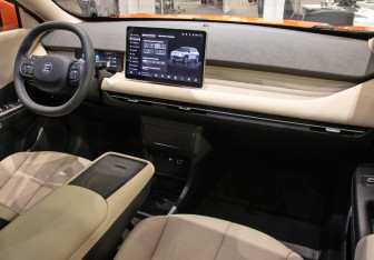 Новый Evolute i-JOY 2026 (7 фото)