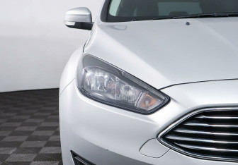 Подержанный автомобиль Ford Focus Wagon 2019 года (7 фото)