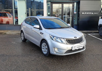 Подержанный автомобиль Kia Rio Sedan 2012 года (3 фото)